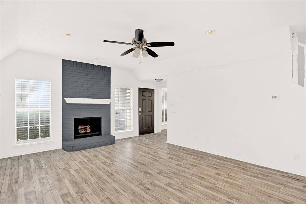 Carrollton, TX 75010,1927 Pinecrest Drive