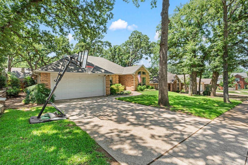 Grapevine, TX 76051,2141 N Aspenwood Drive