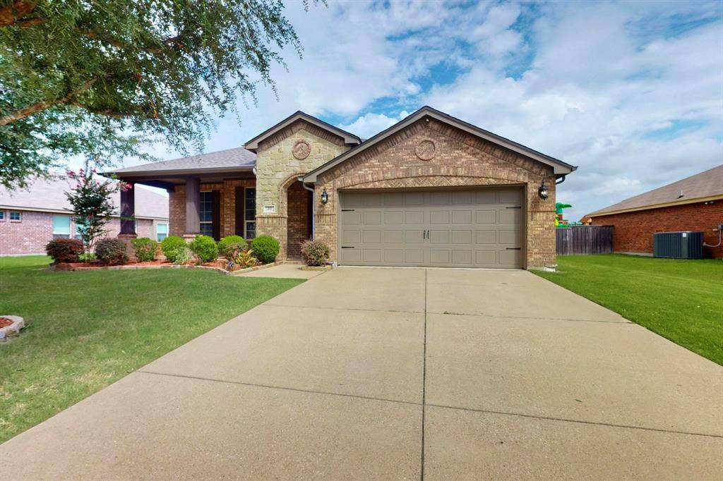 241 Wolf Drive, Forney, TX 75126