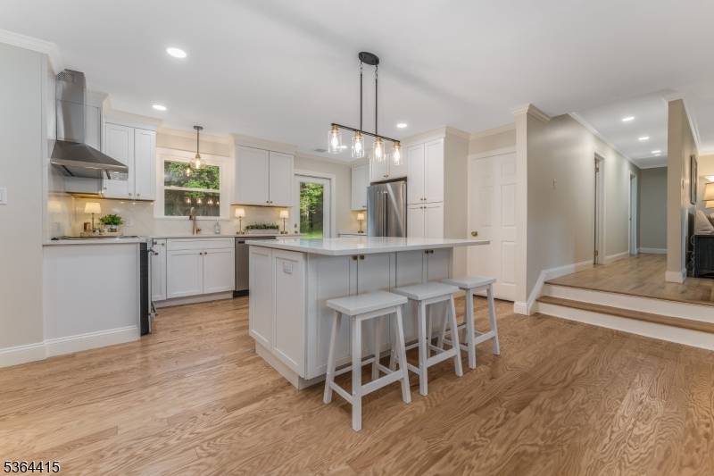 135 Fairmount Road East, Tewksbury Twp., NJ 07830