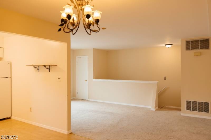 Raritan Twp., NJ 08822,1304 Normandy Ct