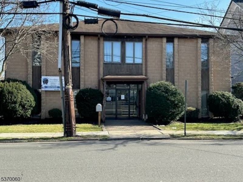 25 Craig Pl, North Plainfield Boro, NJ 07060