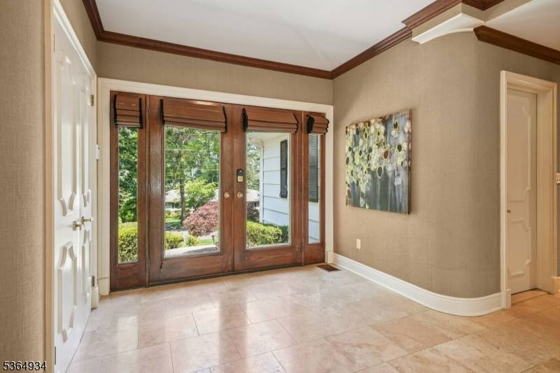 Millburn Twp., NJ 07078,82 Mohawk Rd