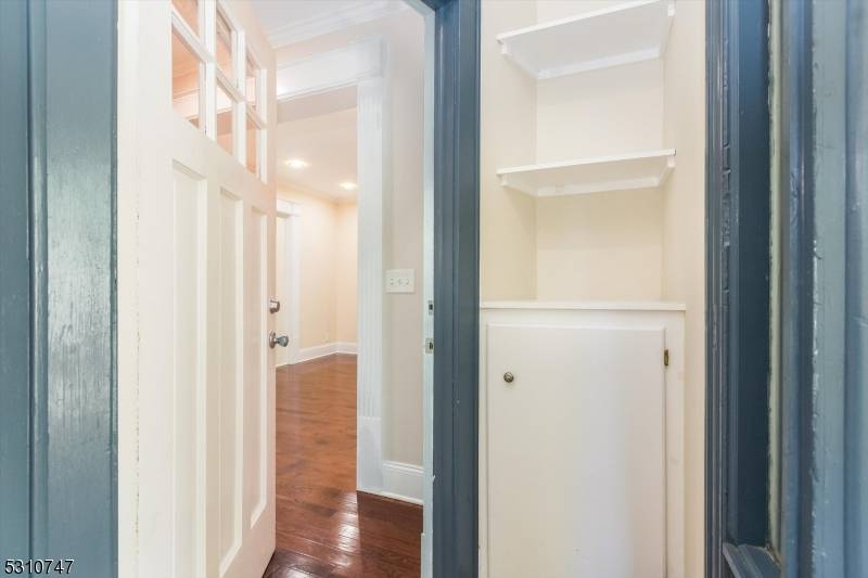 Montclair Twp., NJ 07042,121 Midland Ave #1