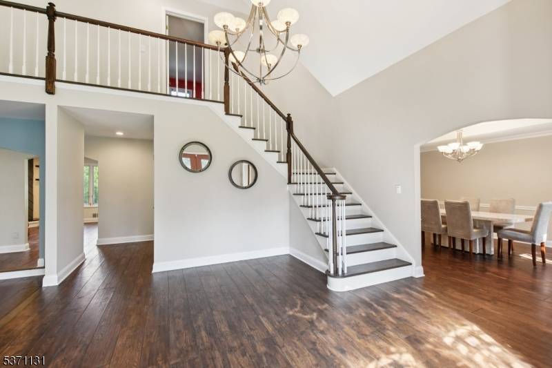 Livingston Twp., NJ 07039,14 Post Ln