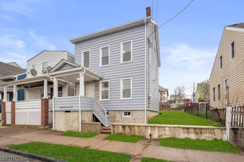 325 N 7Th St #1, Prospect Park Boro, NJ 07508