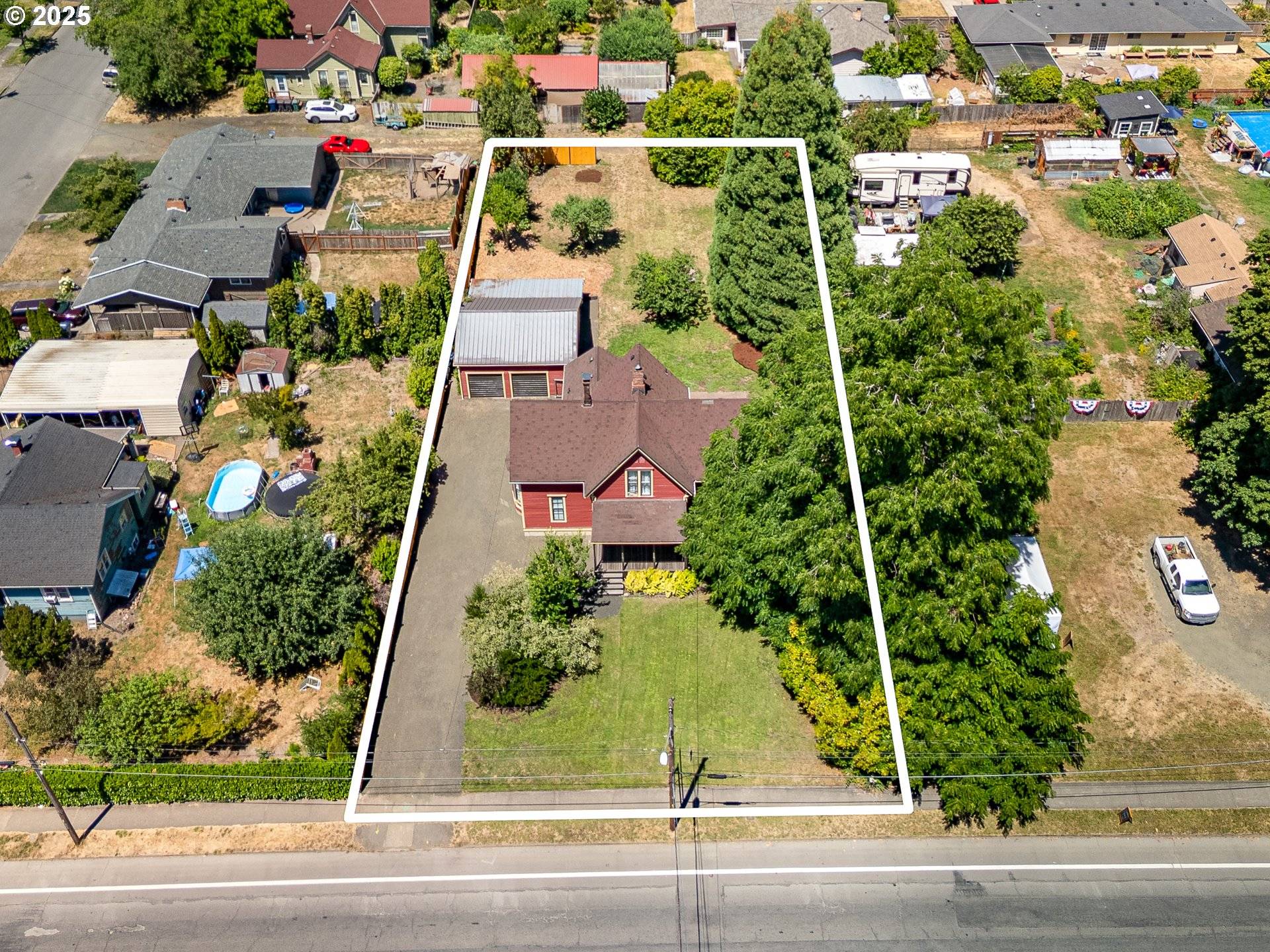 Monmouth, OR 97361,858 Main ST E