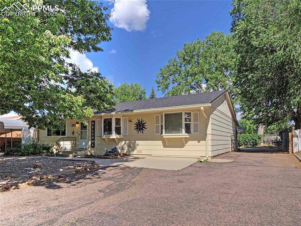 Colorado Springs, CO 80918,3710 Windflower CIR