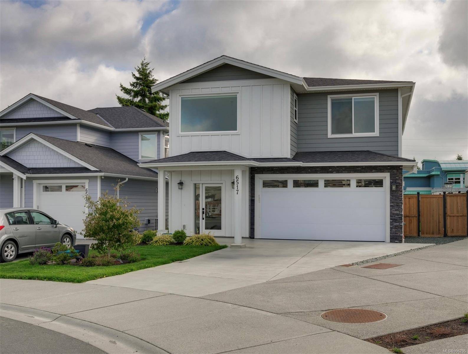 6517 Noblewood Pl, Sooke, BC V9Z 0W3