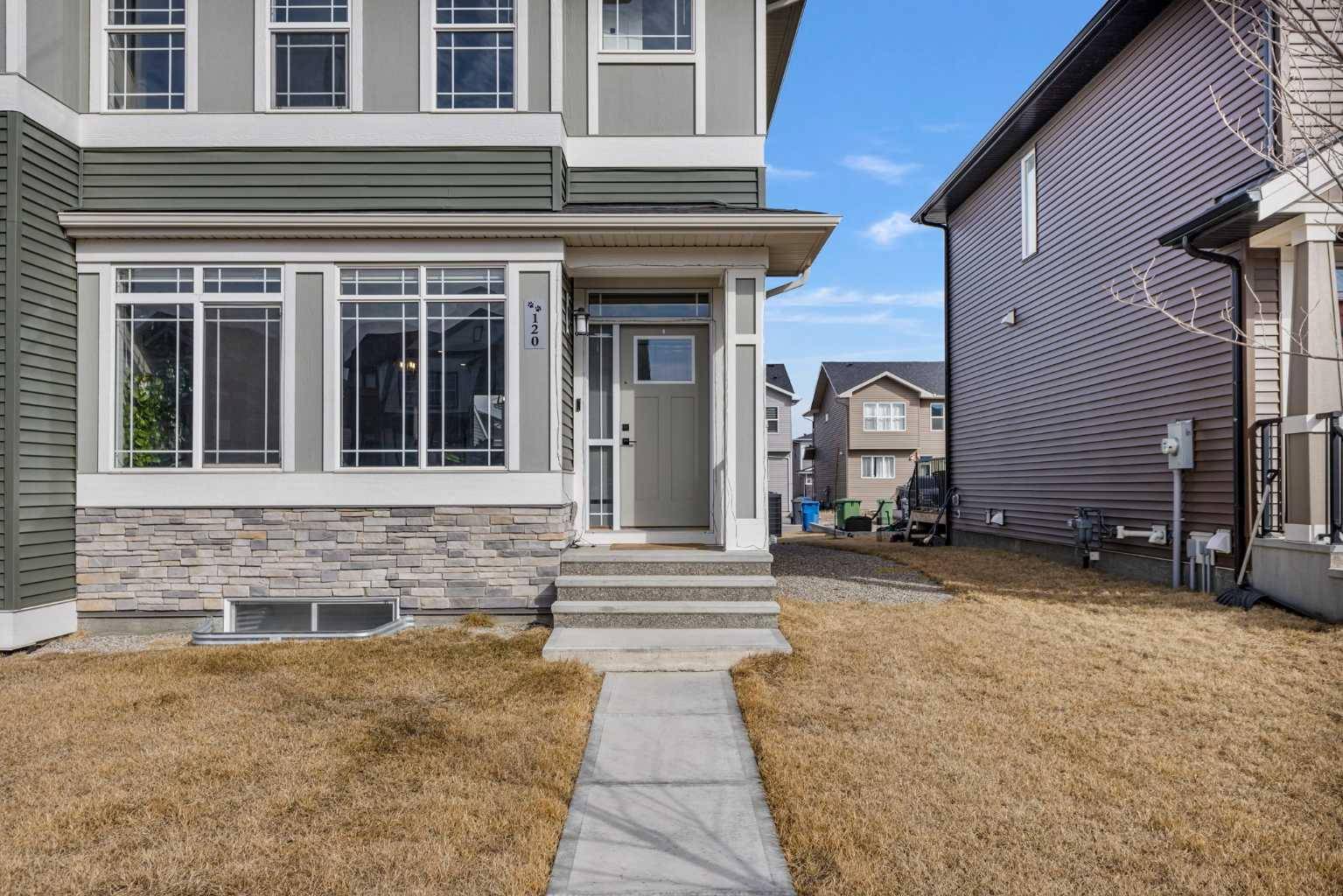 Chestermere, AB T1X1Z9,120 Dawson DR