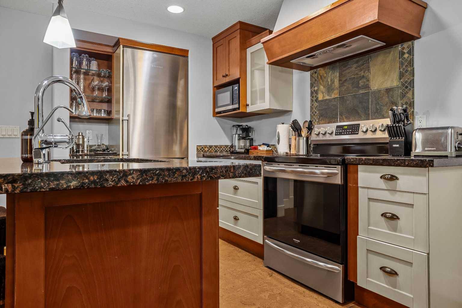 Canmore, AB T1W 0A3,187 Kananaskis WAY #213