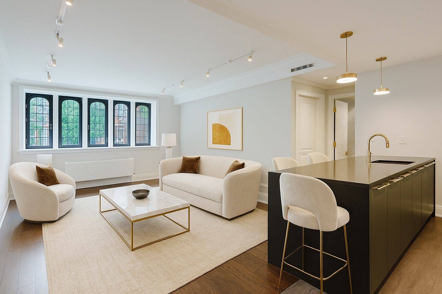 2 Clarendon AVE #114, Toronto C02, ON M4V 1H9