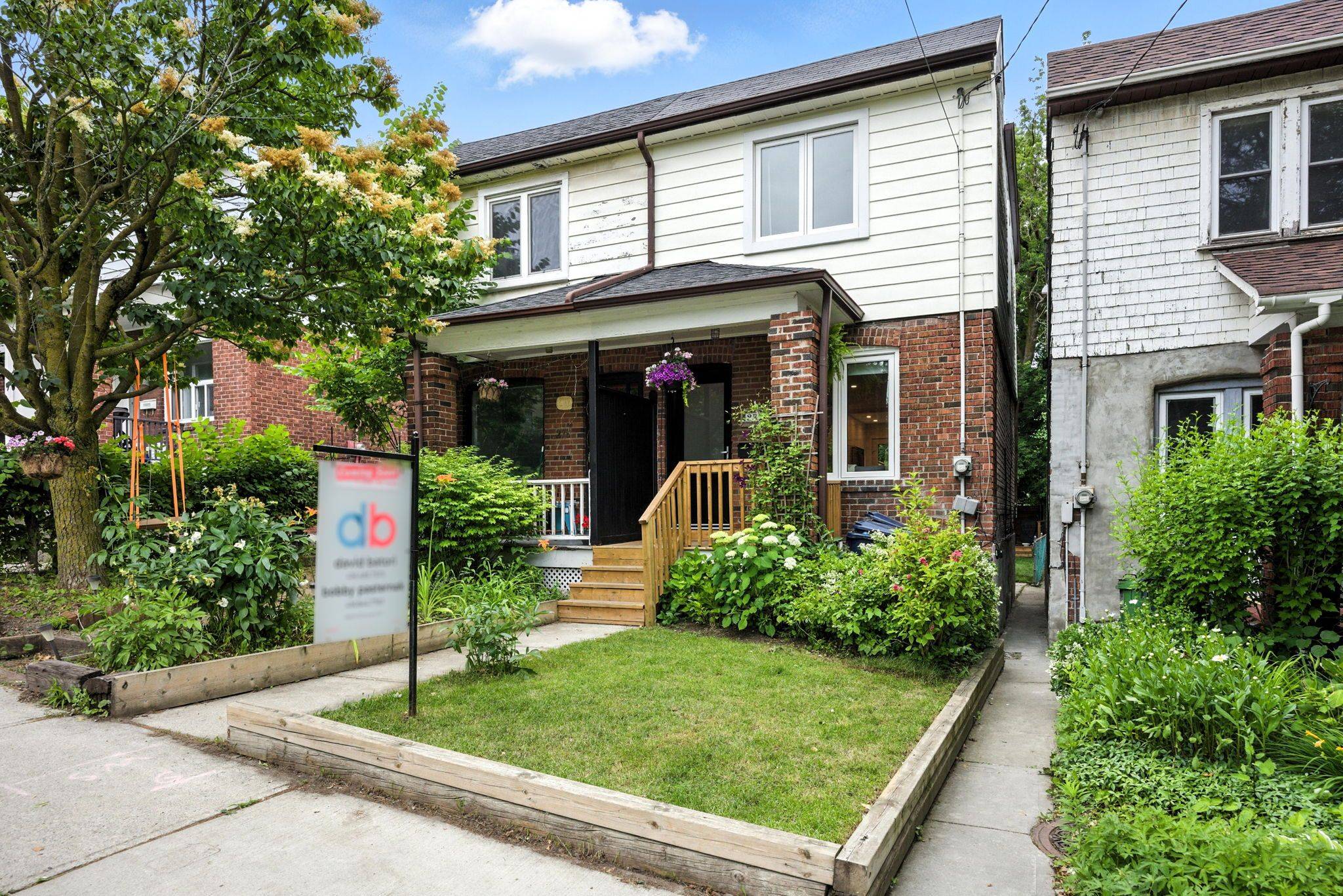 276 Roselawn AVE, Toronto C03, ON M4R 1E9
