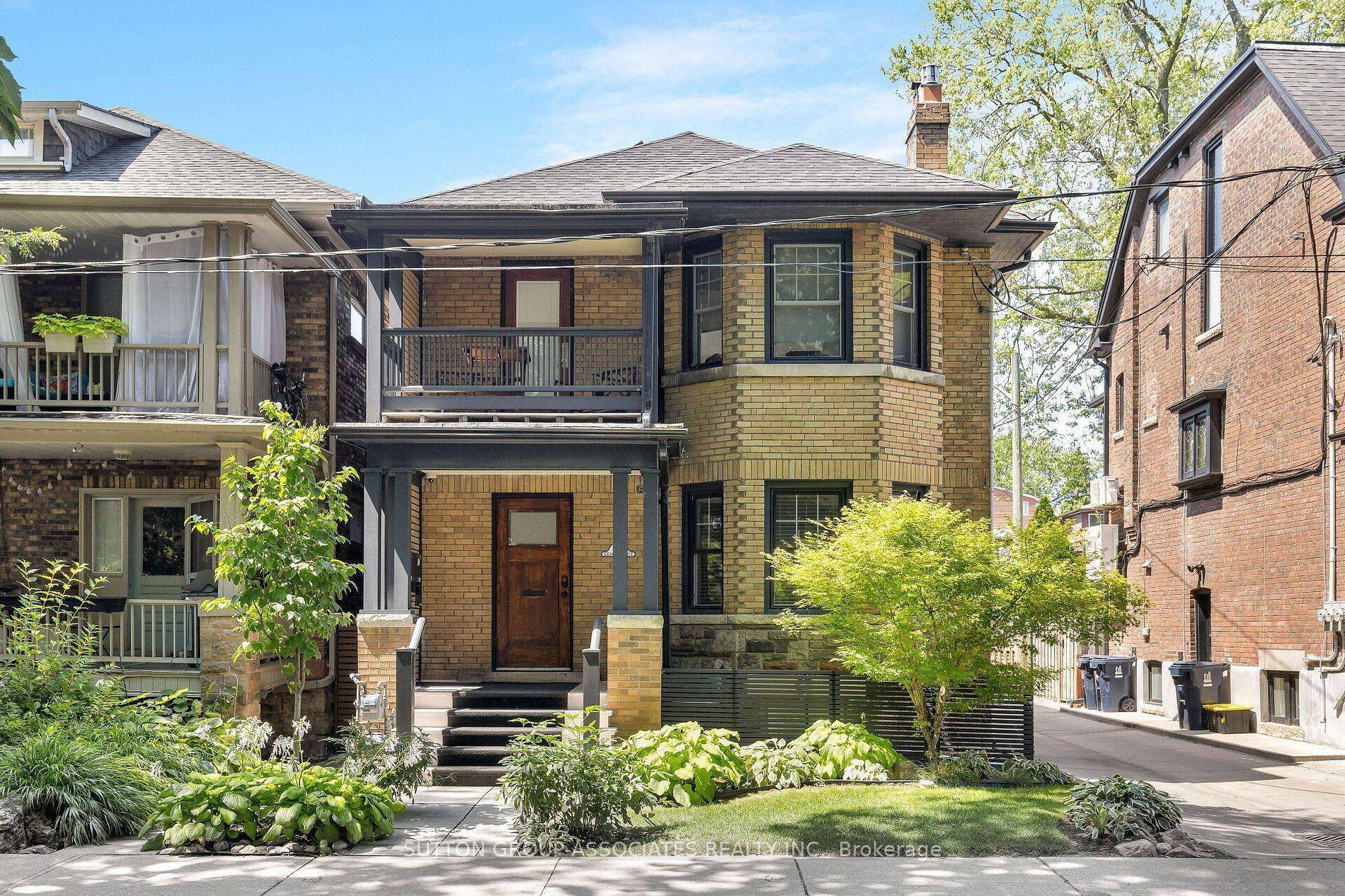 18 Kendal AVE #Bsmt front, Toronto C02, ON M5R 1L7