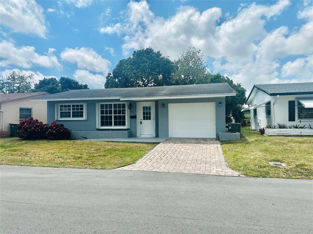 Tamarac, FL 33319,4632 NW 44th Ct