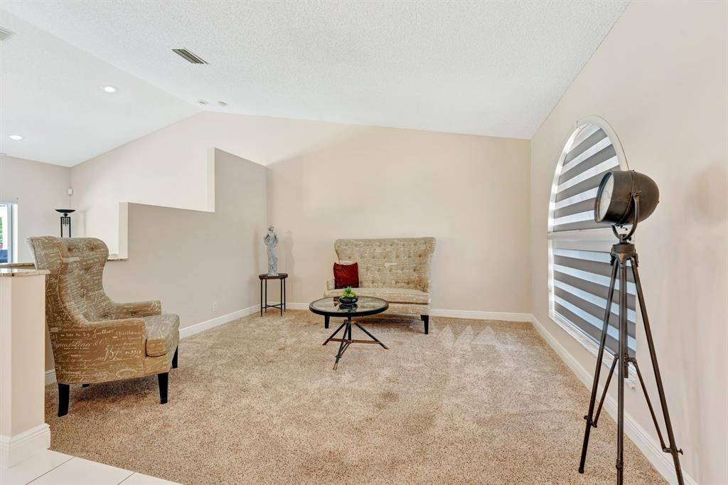 Coral Springs, FL 33076,9955 NW 52nd St