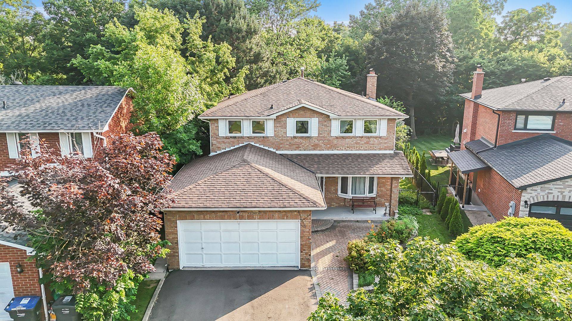 32 Chopin CRES, Brampton, ON L6Y 2S1
