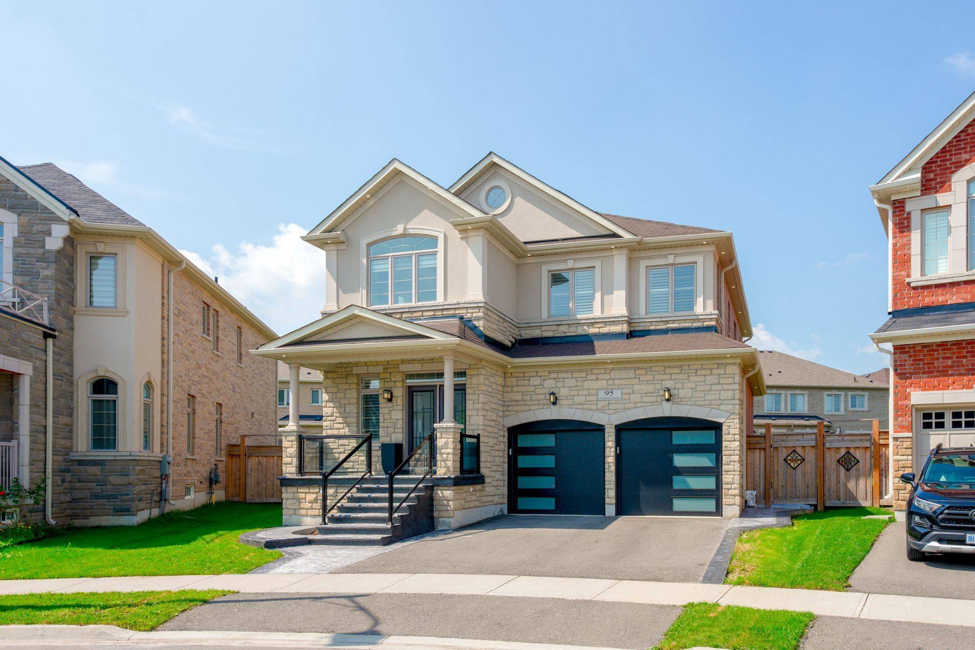 95 Goodwin CRES #UPPER, Milton, ON L9E 1H9