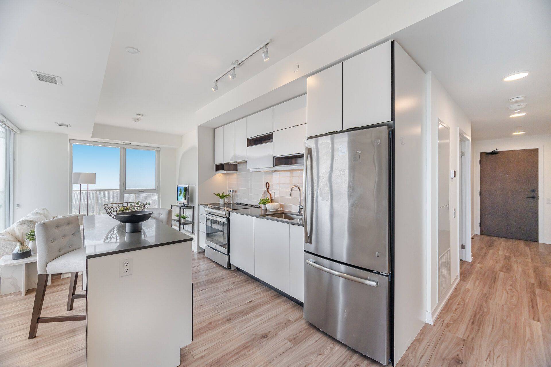 Mississauga, ON L5B 0L4,4065 Confederation Pkwy #3808