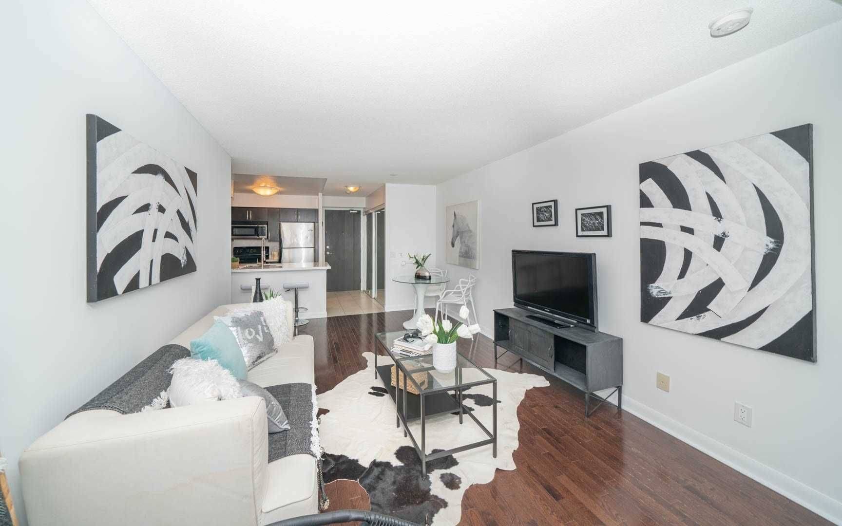 Toronto W08, ON M9C 0A3,225 Sherway Gardens RD #506