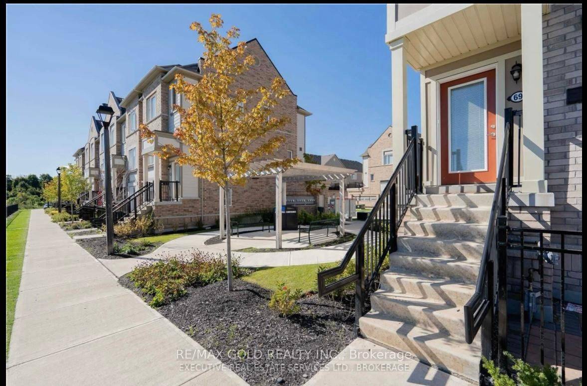 Brampton, ON L6Y 6G2,1 Beckenrose CT #69