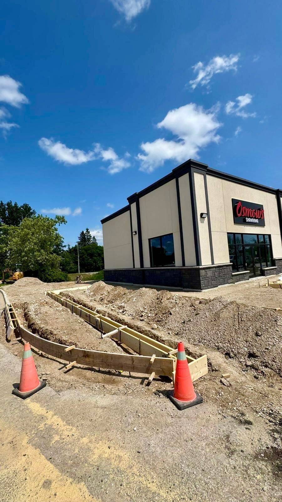 Hanover, ON N4N 3B8,1100 10th ST