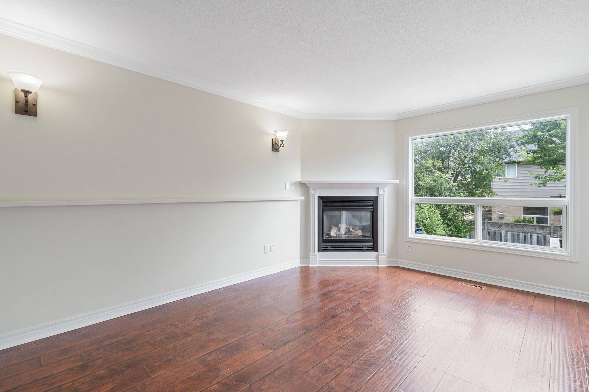 London North, ON N6H 5E7,116 Cedarwood CRES