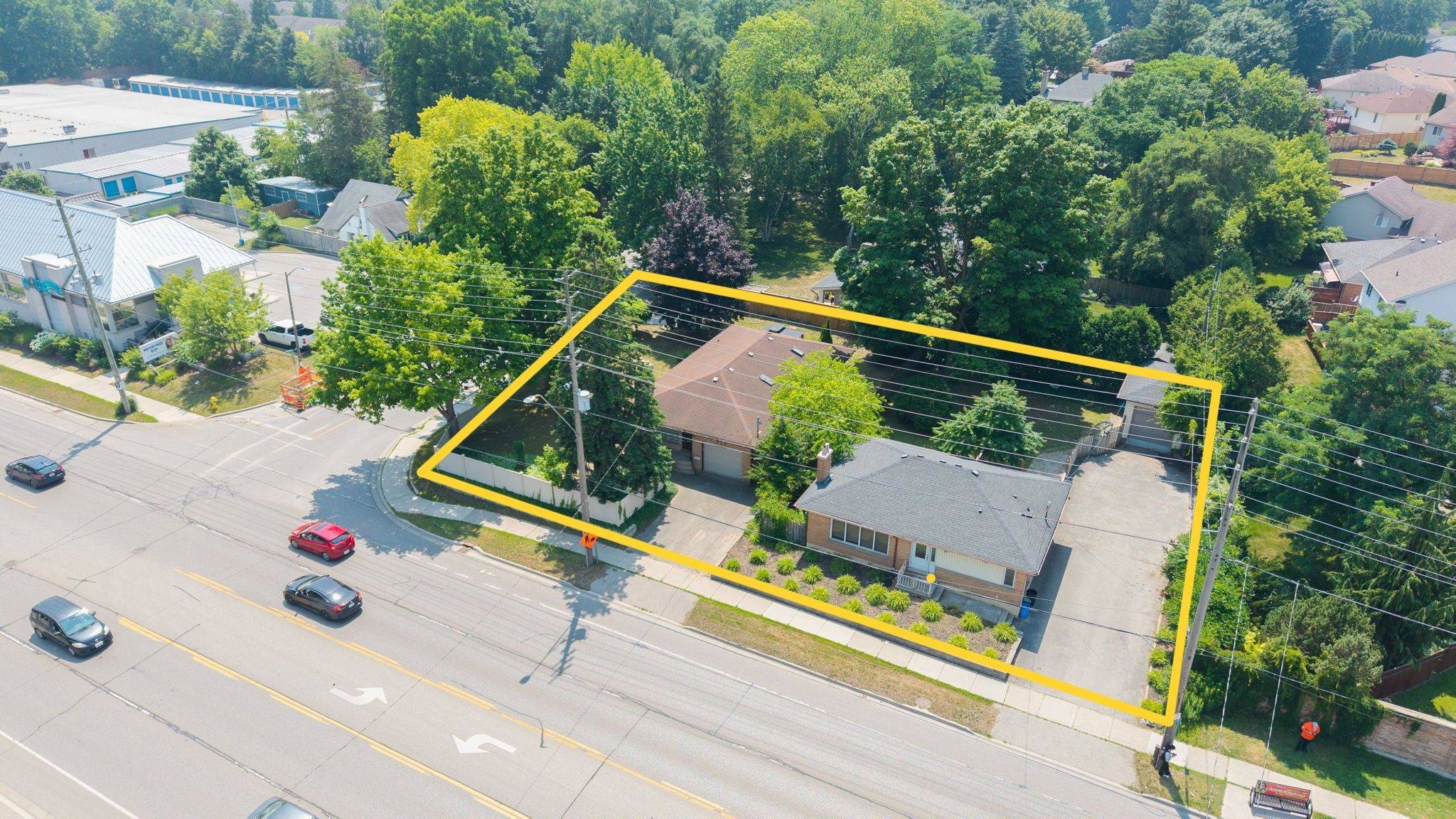 London North, ON N6H 3E4,584 Wonderland RD N