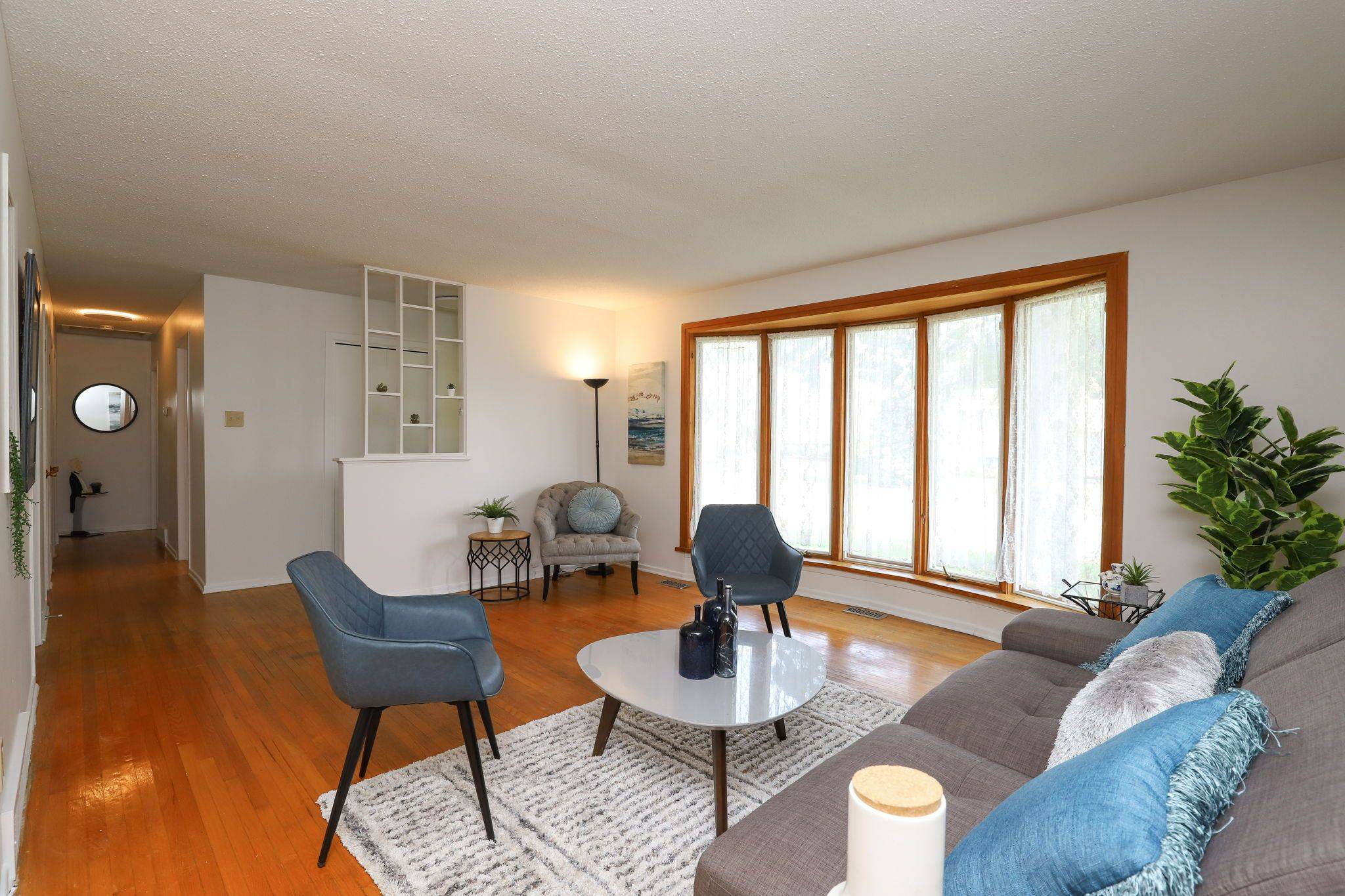 Cityview - Parkwoods Hills - Rideau Shore, ON K2E 5S2,45 Keewatin CRES