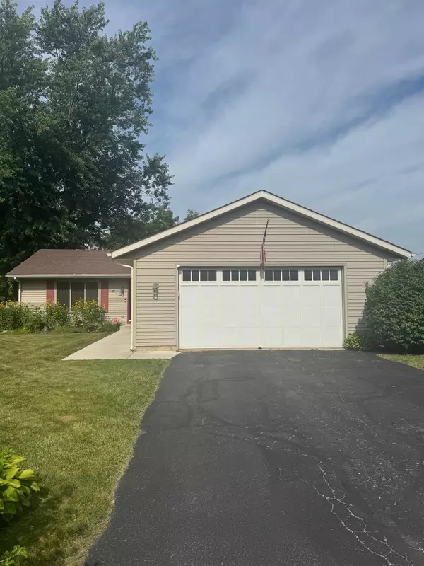 815 Arnold Avenue, Rockford, IL 61108