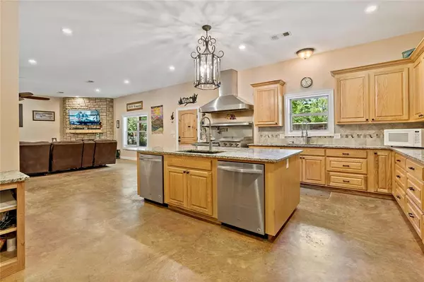 Bagwell, TX 75412,12025 FM 195