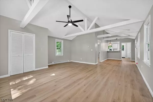 Hopatcong Boro, NJ 07843,210 Nariticong Ave