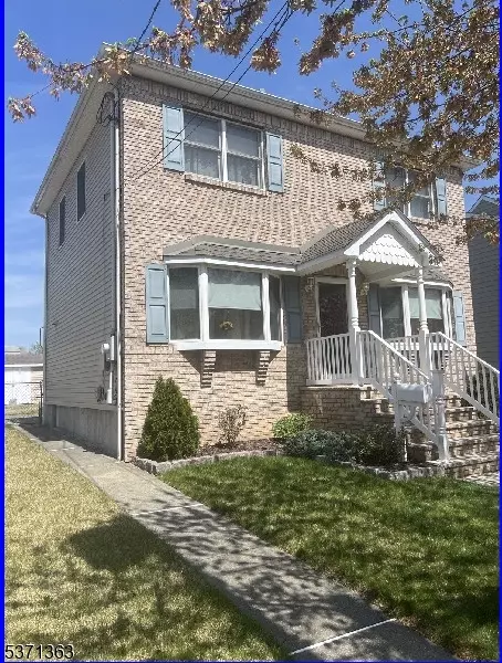 209 Forest Ave, Lyndhurst Twp., NJ 07071