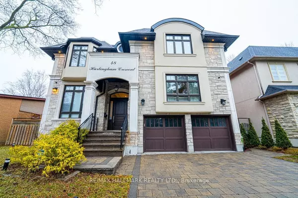 48 Hurlingham CRES E, Toronto C13, ON M3B 2R1
