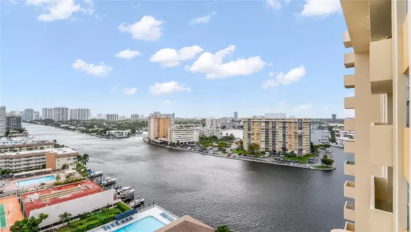 Hallandale Beach, FL 33009,1833 S Ocean Dr #1608