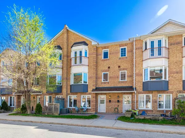 151 Townsgate DR #95, Vaughan, ON L4J 8J7