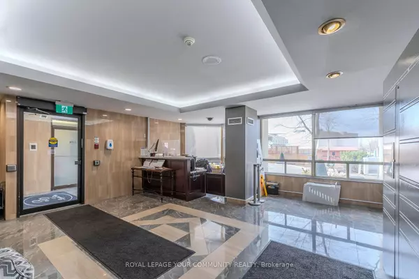Richmond Hill, ON L4B 3J7,8501 Bayview AVE #1002
