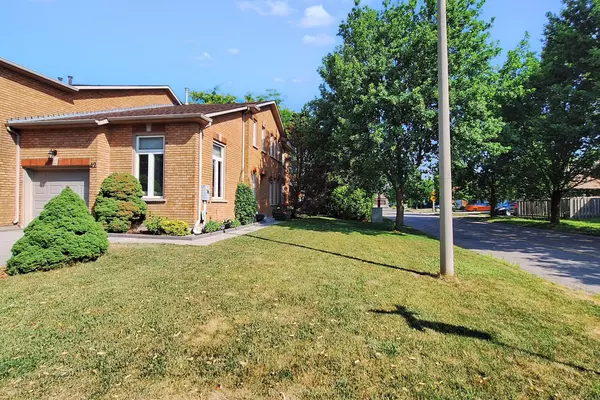 Richmond Hill, ON L4C 9T9,42 Oldhill ST