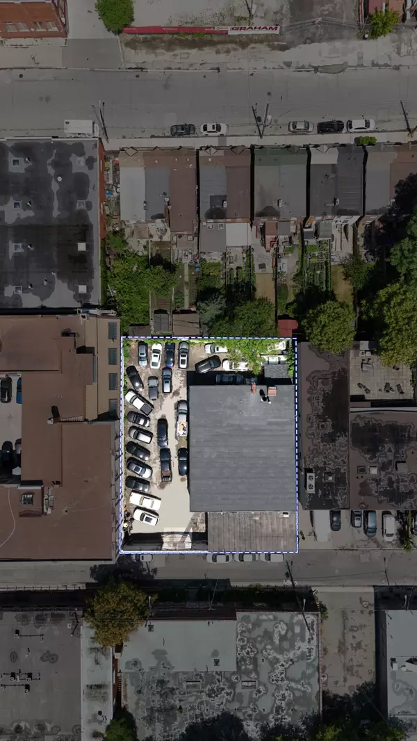 Toronto W02, ON M6H 1R4,20 Janet AVE