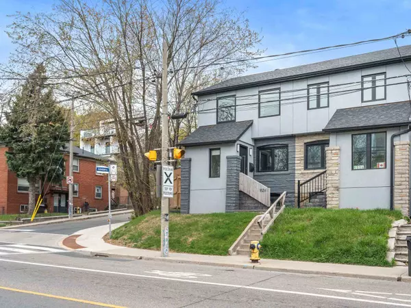 Toronto W03, ON M6H 2H8,1526 Davenport RD
