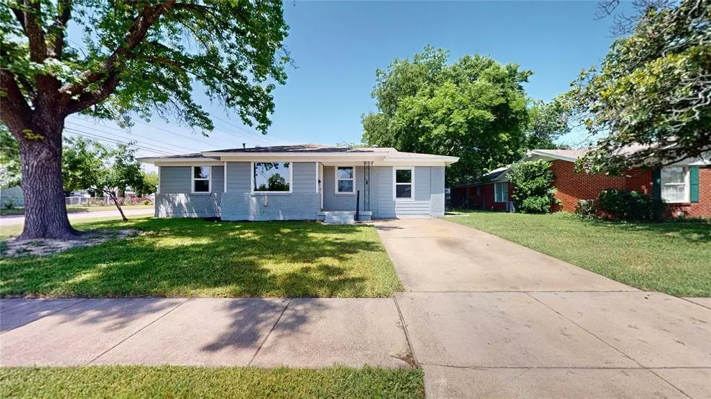 3201 Lakeland Street, Fort Worth, TX 76111