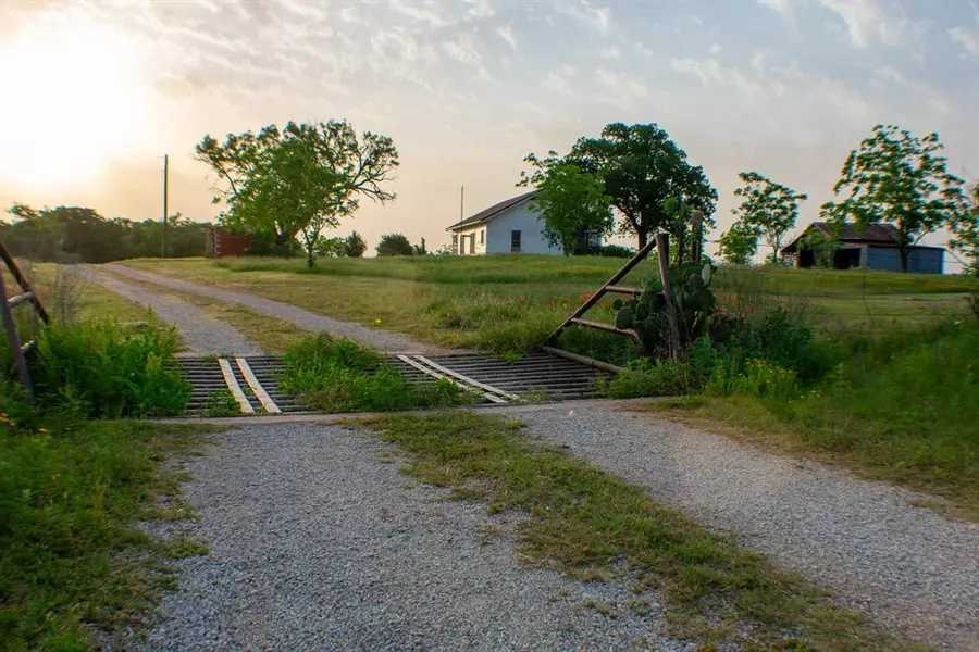 3351 Us-183, Cisco, TX 76437