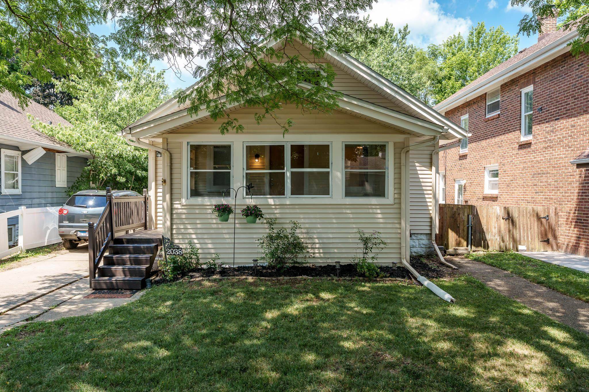 2038 Douglas Street, Rockford, IL 61103