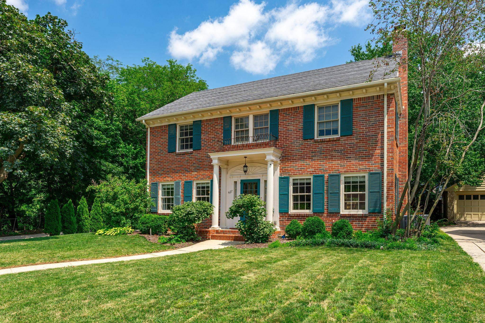 427 N HIGHLAND Avenue, Rockford, IL 61107