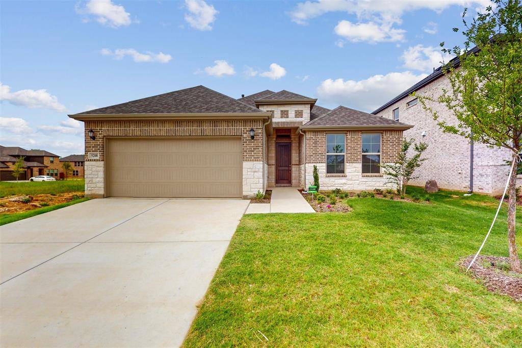 5208 Greenbrook Road, Denton, TX 76226