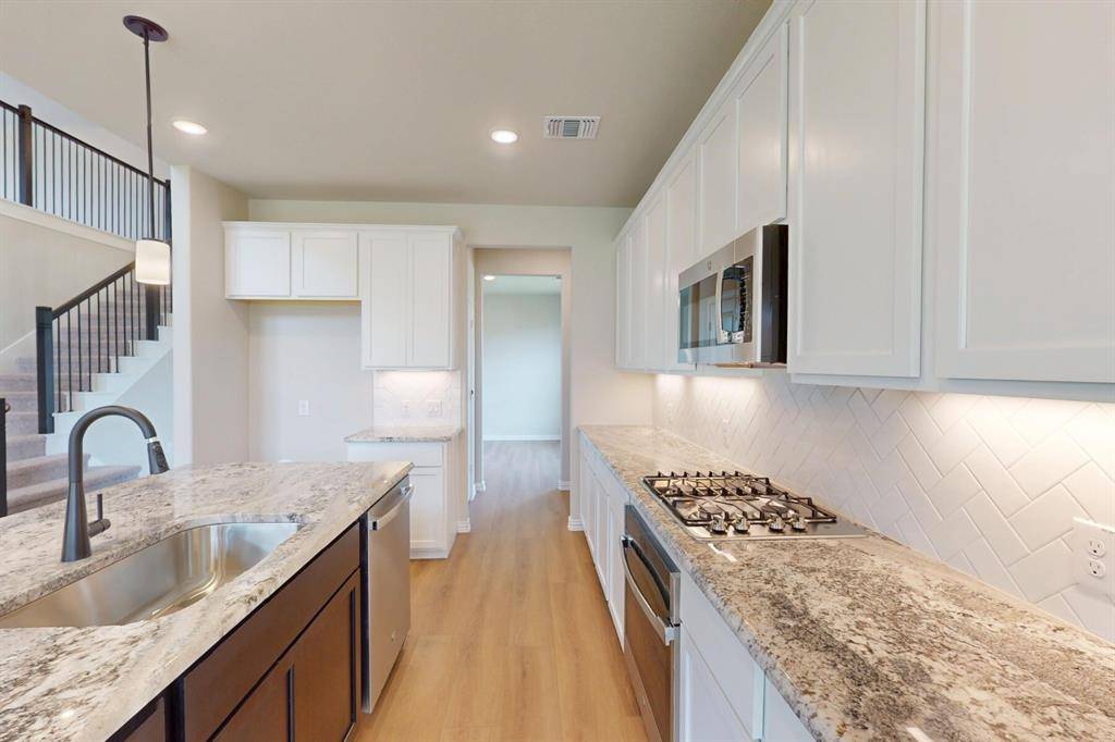 Denton, TX 76226,5212 Edge Way