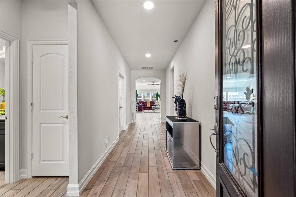 Wylie, TX 75098,1800 Beacon Beach Way