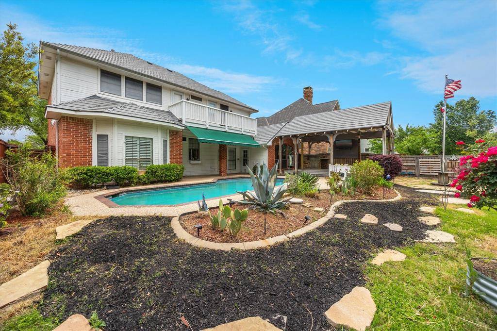 Irving, TX 75063,845 Canyon Crest Drive