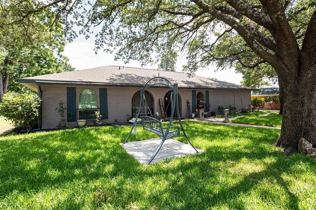 Cleburne, TX 76033,1229 Surry Place Drive