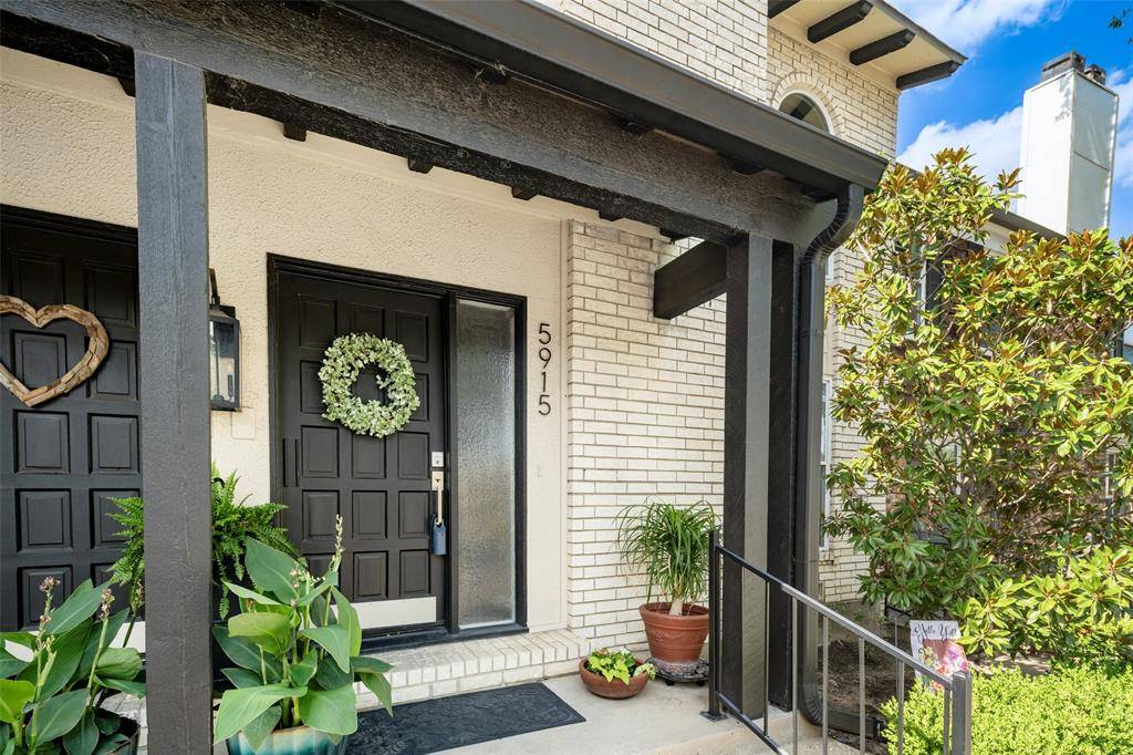 Dallas, TX 75248,5915 Copperwood Lane #1141